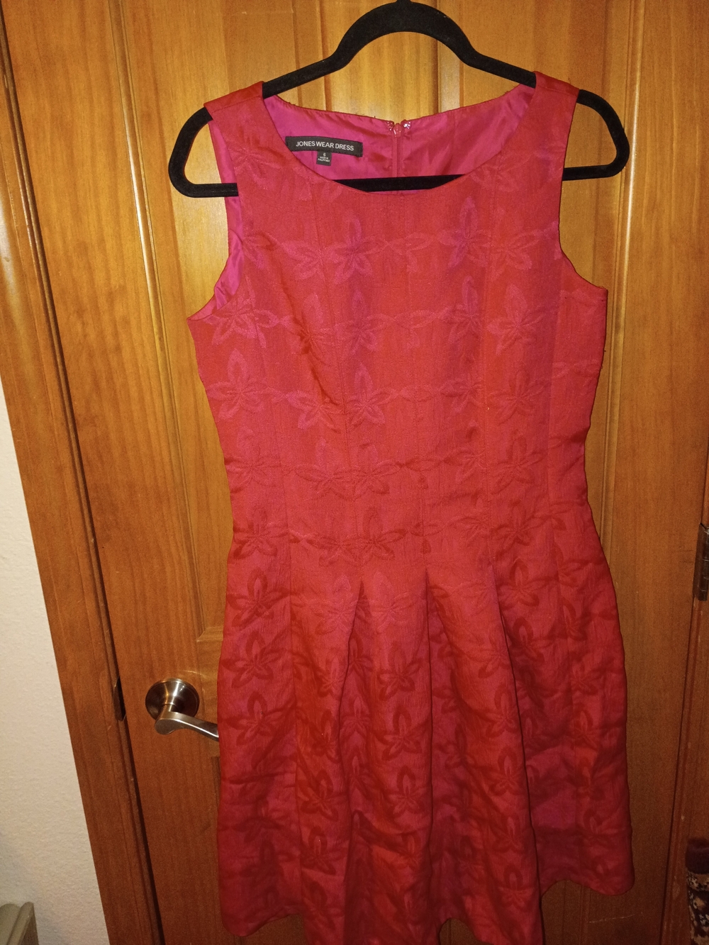 Jones Wear Rose-Pink Floral Jacquard Midi Dress